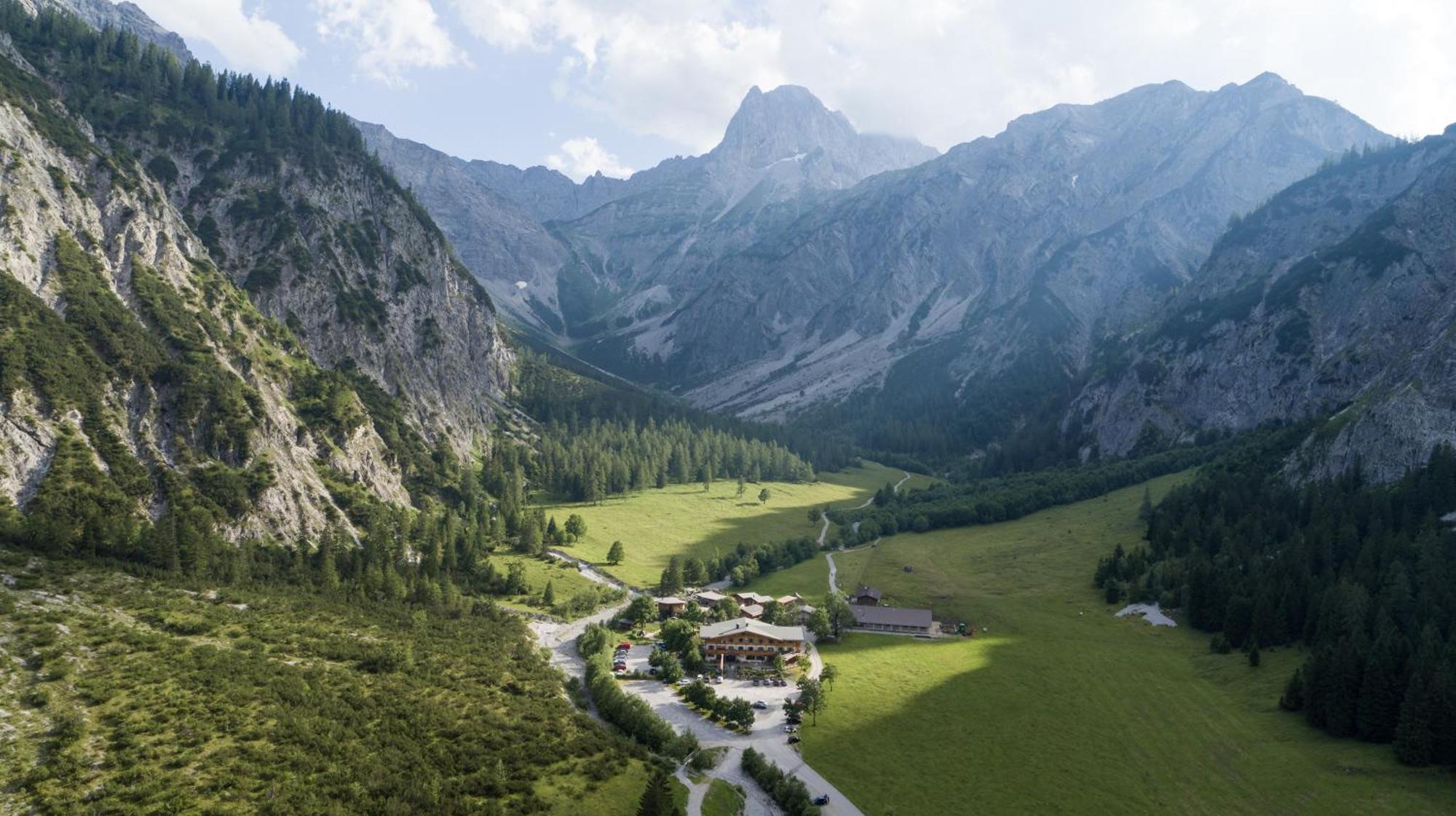 Hotel Gramai Alm Alpengenuss & Natur Spa Pertisau Exterior foto